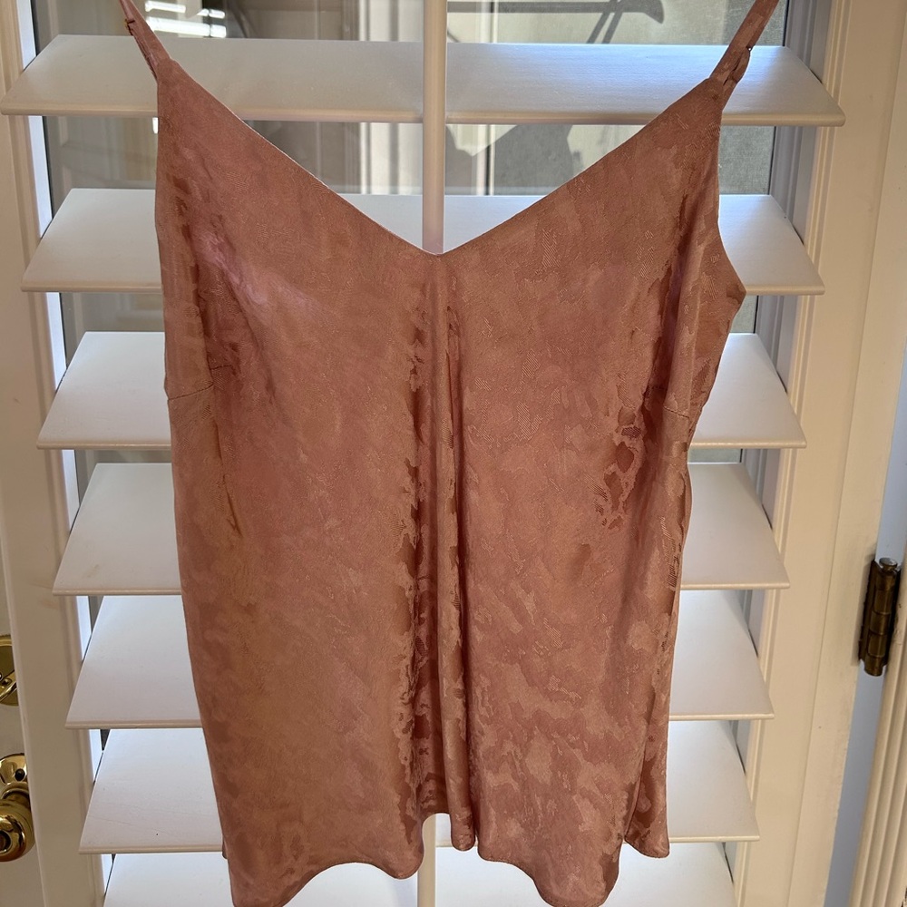 Pretty Top With Adjustable Straps. - image 1